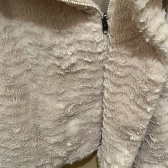 Patagonia Fur Jacket - Picture 10 of 13